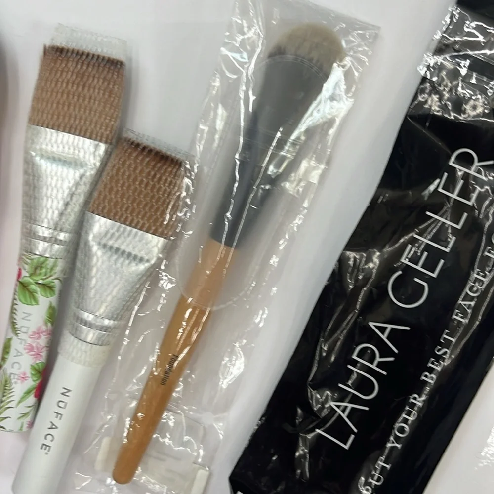 Assorted Makeup Brush Set NEW